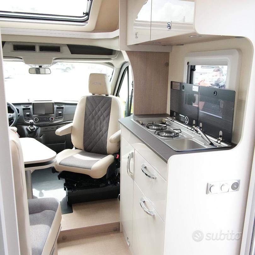 New Semi-integrated motorhome Burstner lineo t 700: picture 15
