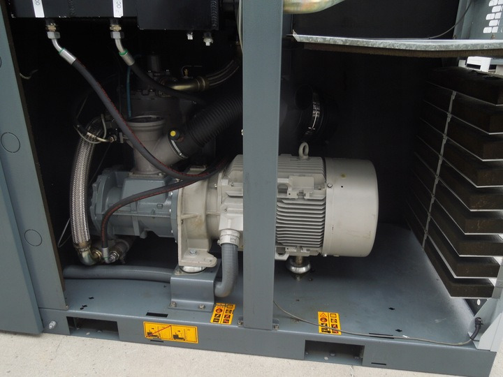 Air compressor ATLAS COPCO GA45plus: picture 2