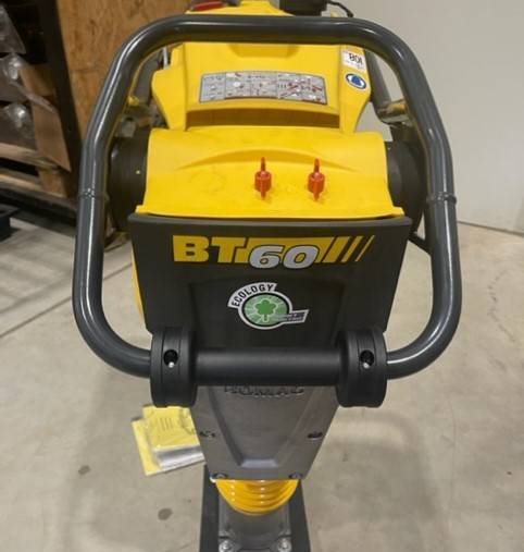 Vibratory plate Bomag BT 60: picture 3