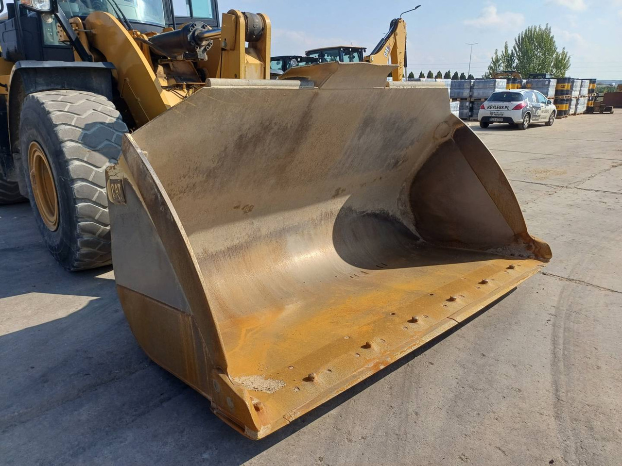 Wheel loader CAT 962M: picture 30