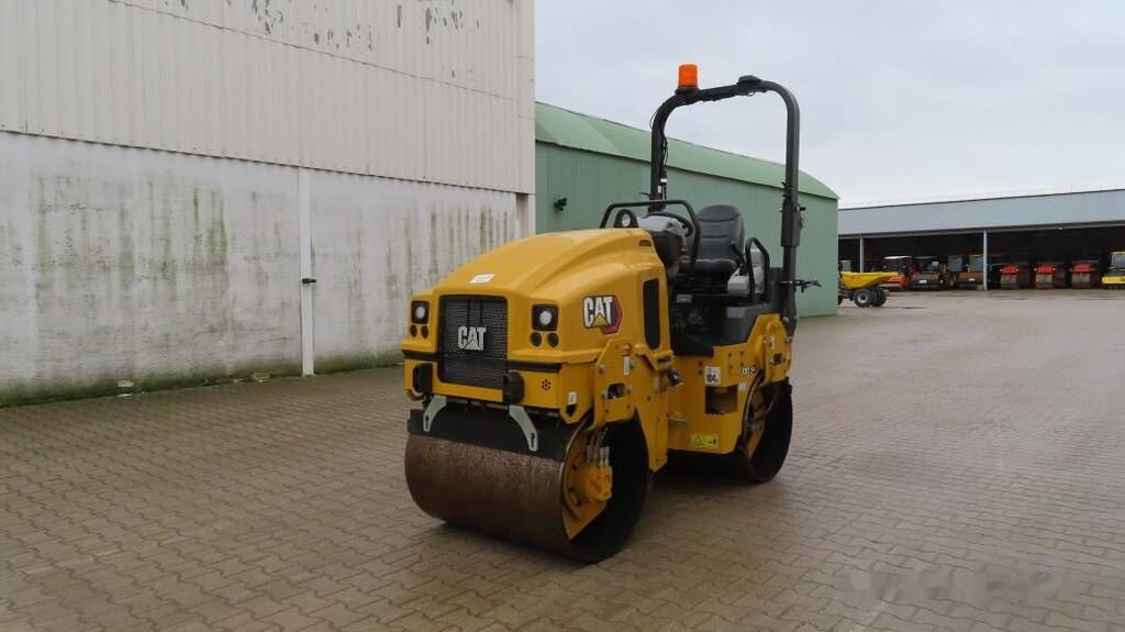 New Road roller CAT CB2.5 GC: picture 6