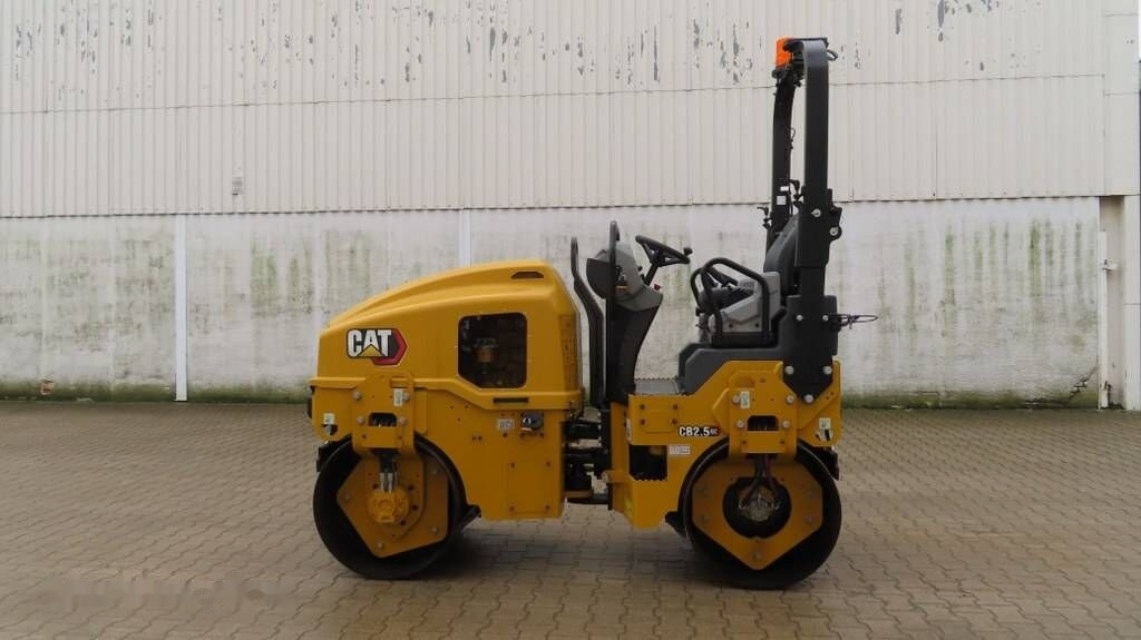 New Road roller CAT CB2.5 GC: picture 5