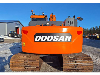 Doosan DX140LC-5 -SUOALUSTA-  - Crawler excavator: picture 3