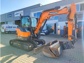 Mini excavator DOOSAN