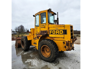 Wheel loader Ford A 62: picture 3