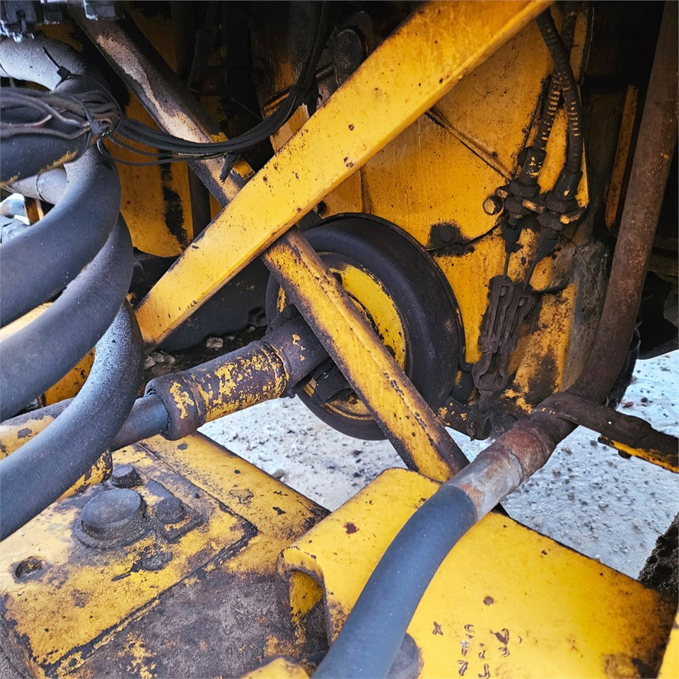 Wheel loader Ford A 62: picture 32