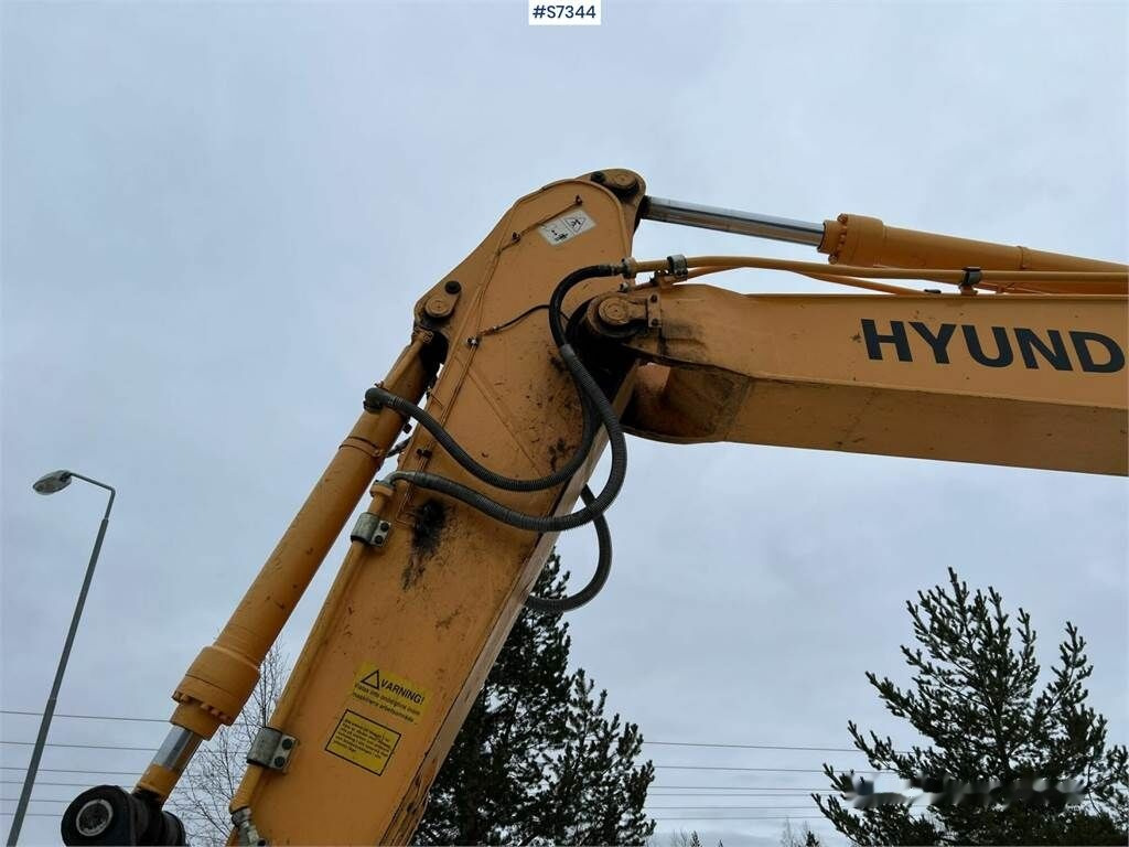 Crawler excavator Hyundai 320LC-9 Excavator: picture 34