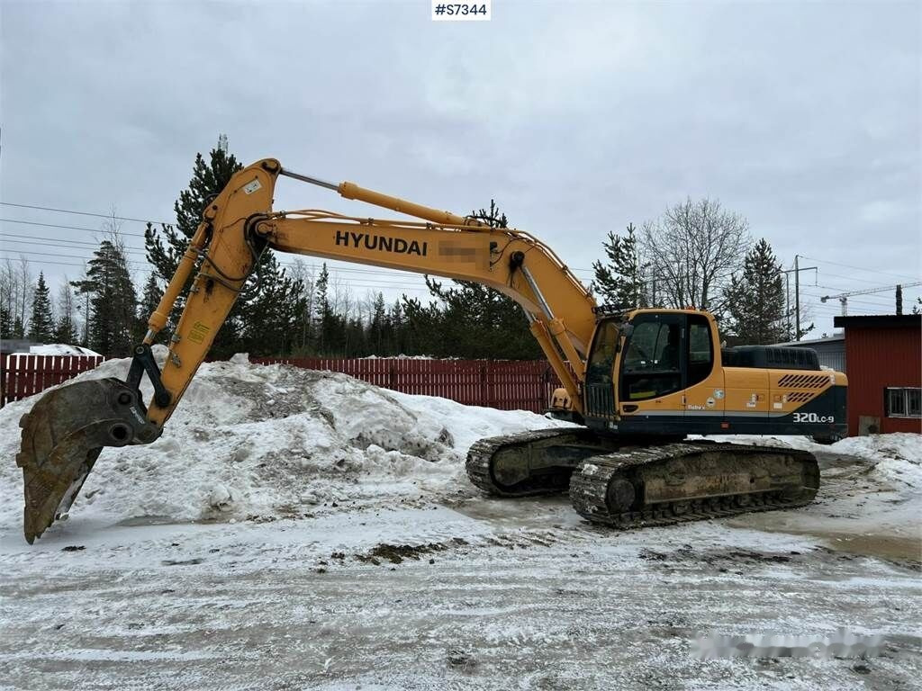 Crawler excavator Hyundai 320LC-9 Excavator: picture 7