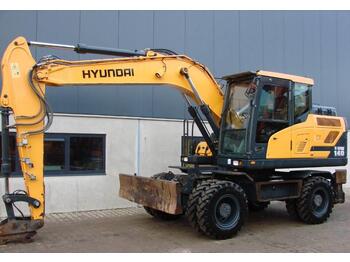 Wheel excavator Hyundai HW140: picture 1