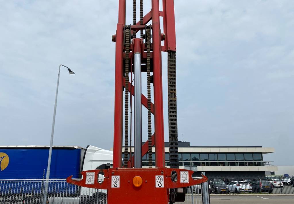 Vertical mast lift JLG Toucan 10E Electric Vertical Mast Work Lift 1010cm: picture 27