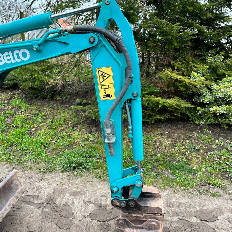 Mini excavator Kobelco SK 10 SR: picture 21