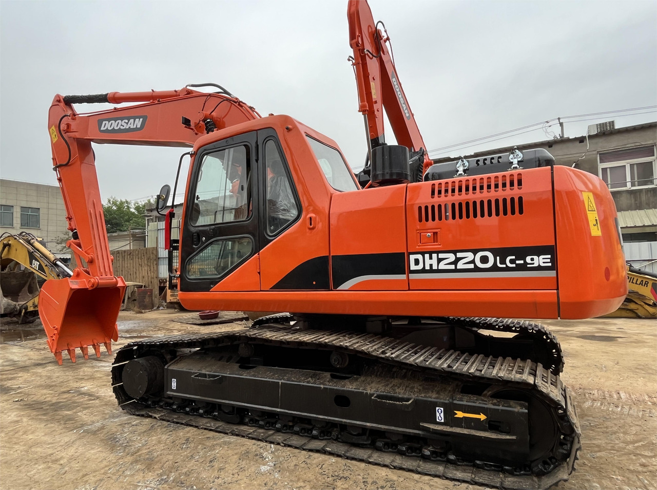 New Excavator LARGE EXCAVATOR DOOSAN BRAND USED DX220LC-9E IN CHINA: picture 2