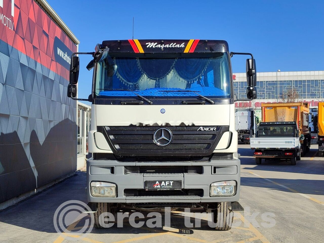 Concrete mixer truck Mercedes-Benz AXOR 4140: picture 2