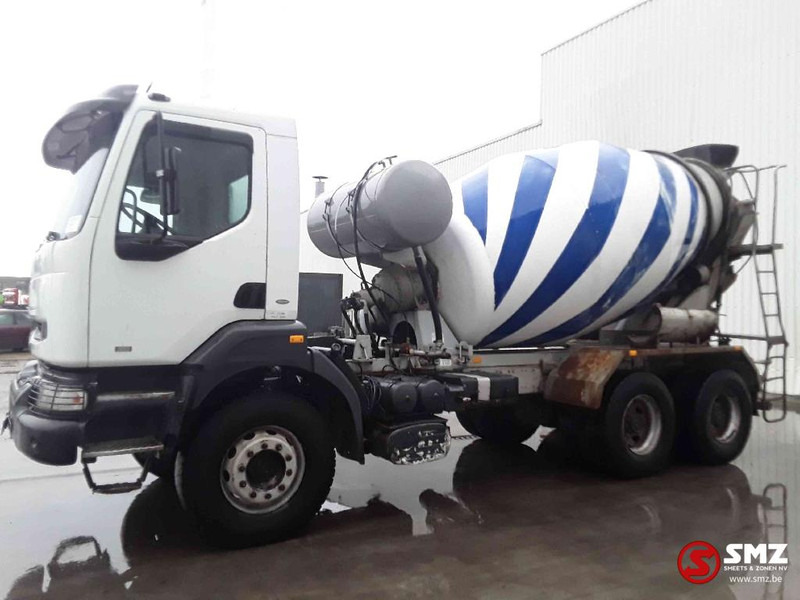 Concrete mixer truck Renault Kerax 300 manual pump: picture 6