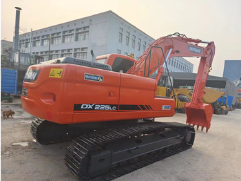 Crawler excavator Used Large construction machine DOOSAN DX225LC-9 low price for sale: picture 5