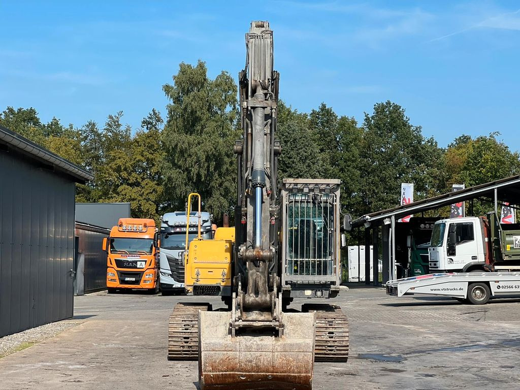 Crawler excavator Volvo EC210BLC Kettenbagger mit Tiefenlöffel: picture 2