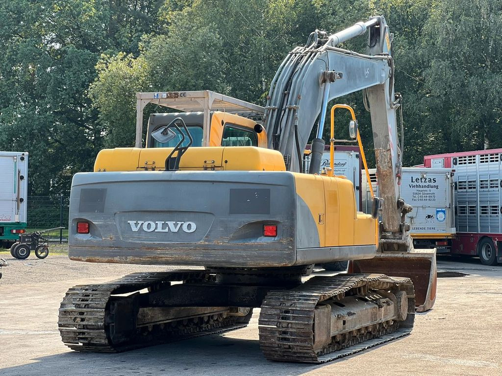 Crawler excavator Volvo EC210BLC Kettenbagger mit Tiefenlöffel: picture 4