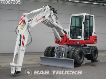 Takeuchi TB295W 4X4 New unused 2017 machine. Incl outriggers/blade - Wheel excavator