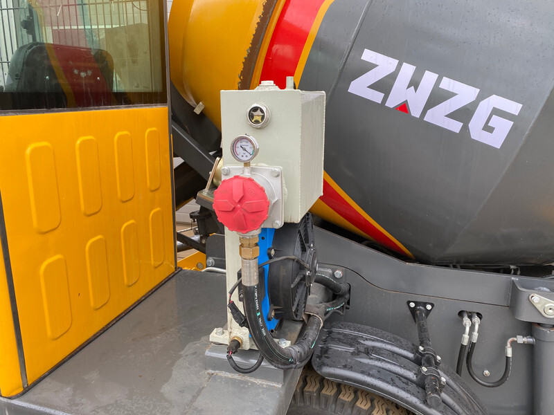 New Concrete mixer truck ZWZG 2200 Concrete Mixer: picture 11