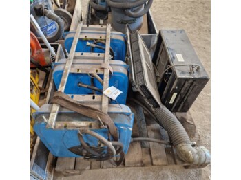 Machine tool ABC Lot. olie doserings anlæg samt udstødnings udsugning.: picture 1