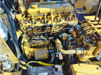 Diesel forklift CATERPILLAR V80D: picture 4