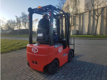 Electric forklift EP EFL181: picture 5