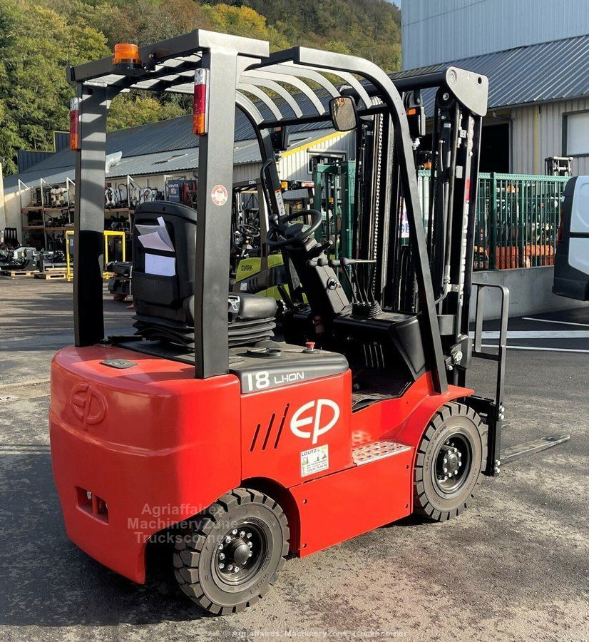 Electric forklift EP EFL181: picture 6