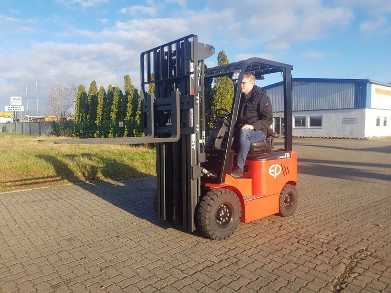 Electric forklift EP EFL181: picture 2
