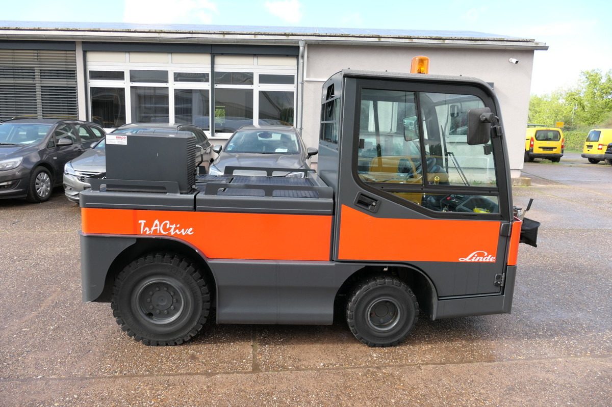 Tow tractor LINDE P250 Schlepper AHK: picture 6