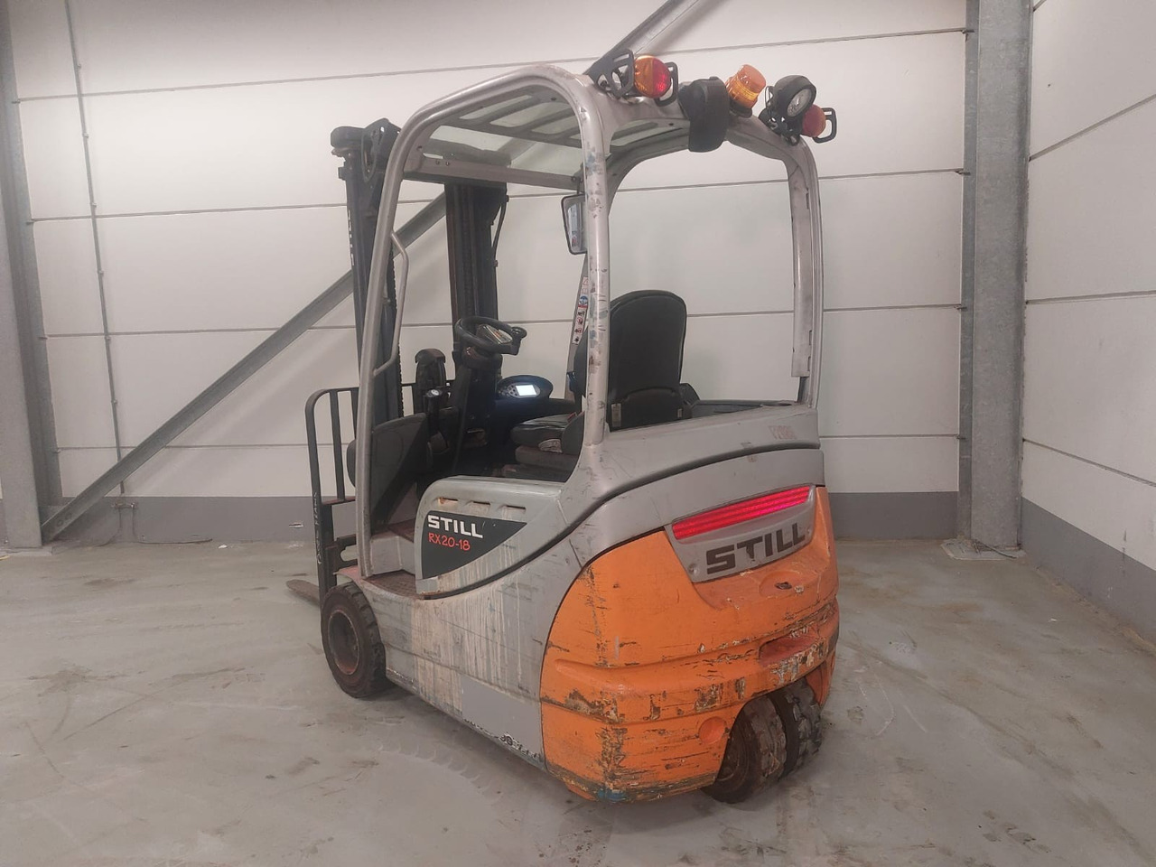 Electric forklift STILL RX 20-18: picture 7
