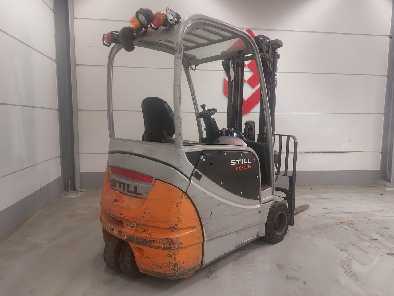 Electric forklift STILL RX 20-18: picture 6