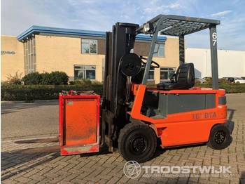 Forklift Toyota Fbm25: picture 1