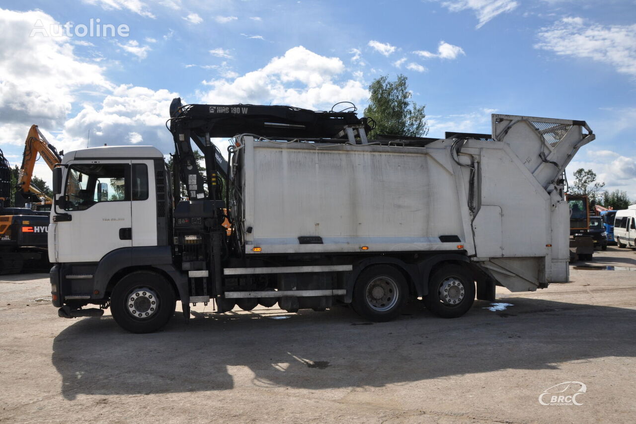 Garbage truck MAN TGA: picture 4