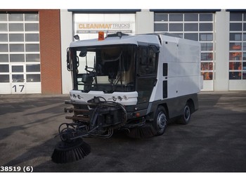 Ravo 540 ST with 3-rd brush - Road sweeper