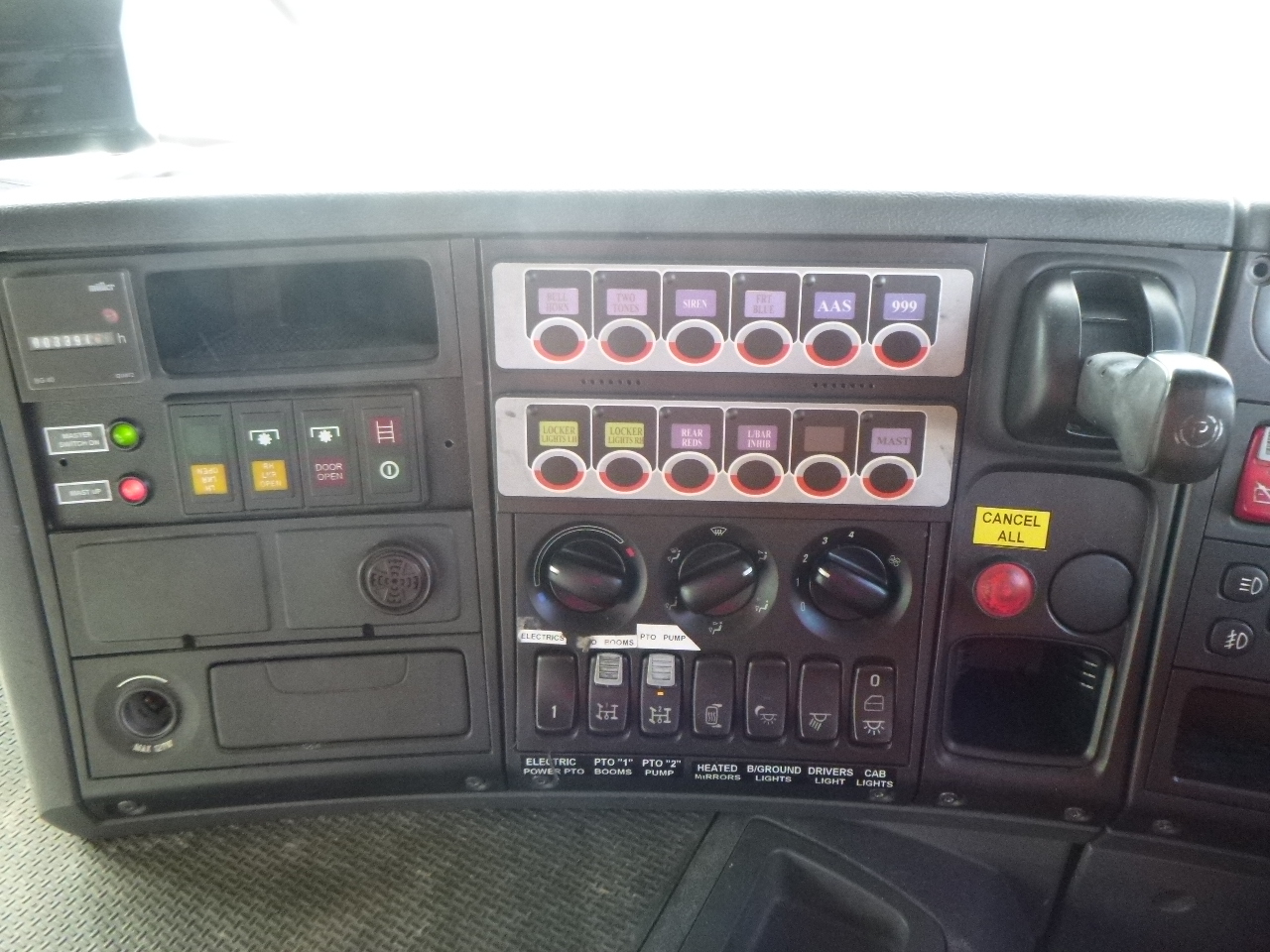 Fire truck Scania P310 6x2 RHD fire truck + pump, ladder & manlift: picture 31