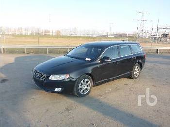 VOLVO V70 - Car