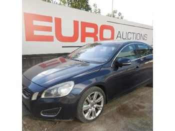  Volvo S60 - Car