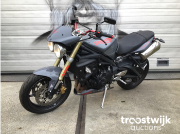 Motorcycle Triumph Street Triple R 675: picture 1