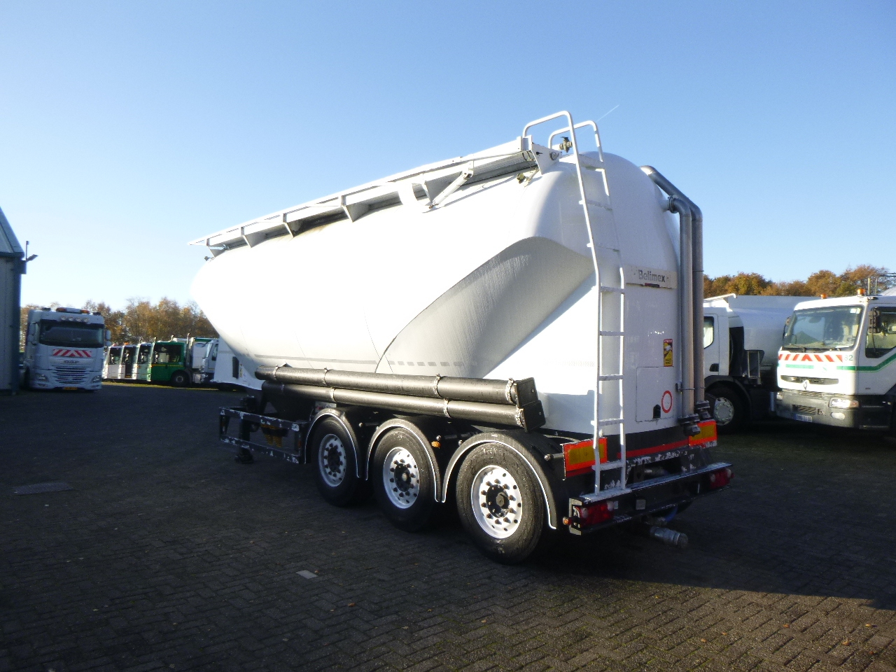 Silo semi-trailer for transportation of flour Ardor (Turbo's Hoet) Powder tank alu 39 m3 / 1 comp: picture 3