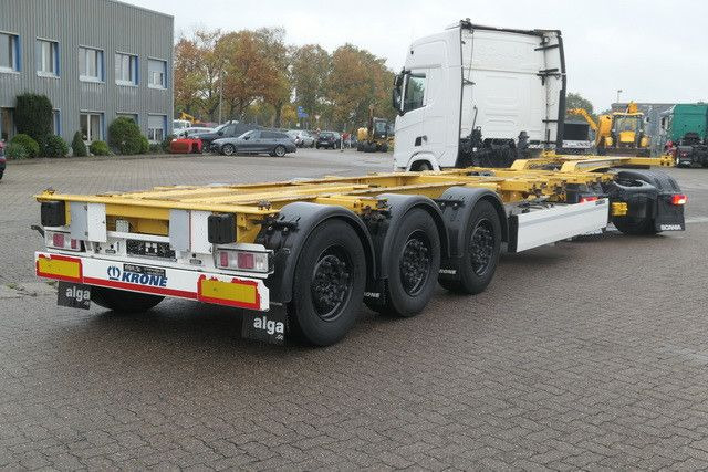 Container transporter/ Swap body semi-trailer Krone SD, Carrier Transicold, 1x20/2x20/1x30/1x40/1x45: picture 3