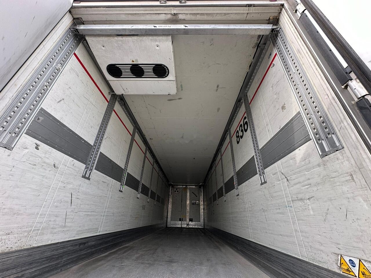 Refrigerator semi-trailer Schmitz Cargobull SKO 24: picture 6