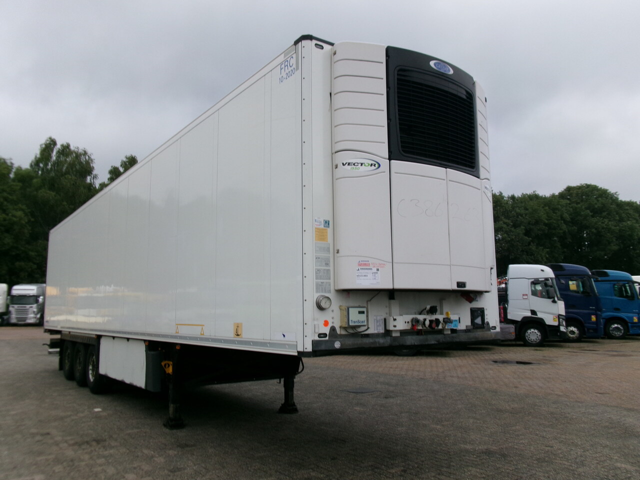Refrigerator semi-trailer Schmitz Frigo trailer + Carrier Vector 1550: picture 2