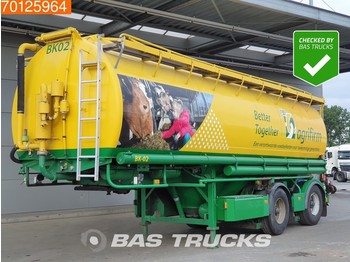 WELGRO 97 WSL 33-24 39.9m3 / 7 / Lenkachse Animal Food / Futter - Tank semi-trailer