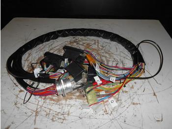 Case 76046126 - Cables/ Wire harness