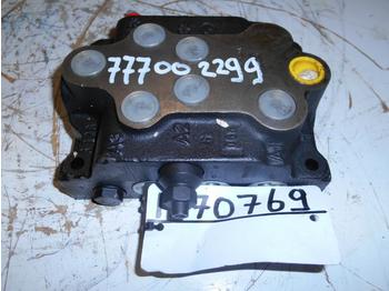 Cnh 1570769 - Hydraulic valve