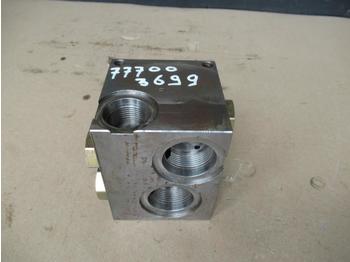 Cnh 73073906 - Hydraulic valve