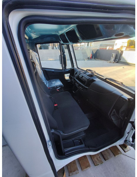New Cab and interior for Truck Iveco Eurocargo E6: picture 4