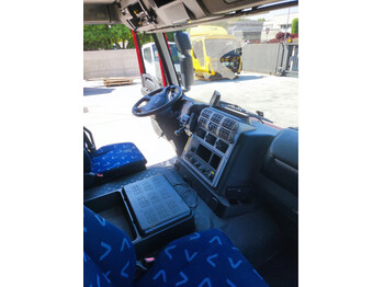 Cab and interior for Truck Iveco Stralis AD - Trakker Euro 5: picture 3