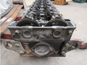 Engine and parts for Truck MERCEDES ACTROS MP4 OM471-6 CYLINDER HEAD COMPLETE: picture 3