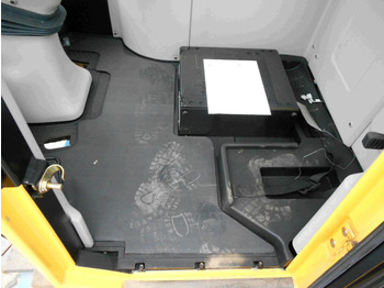 Cab for Construction machinery New Holland LW -: picture 2
